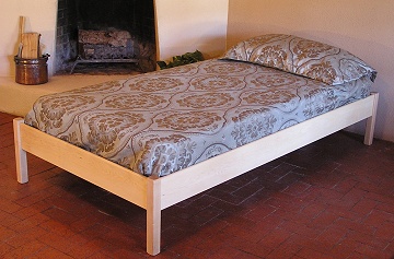Astoria Platform Bed in Maple with Artisan Upgrade