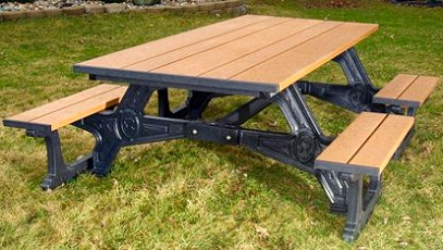 Recycled Versailles Picnic Table